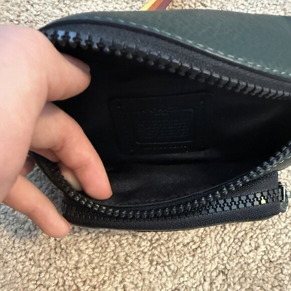 Coach Belt Bag/Fanny Pack - Picture 3 of 6